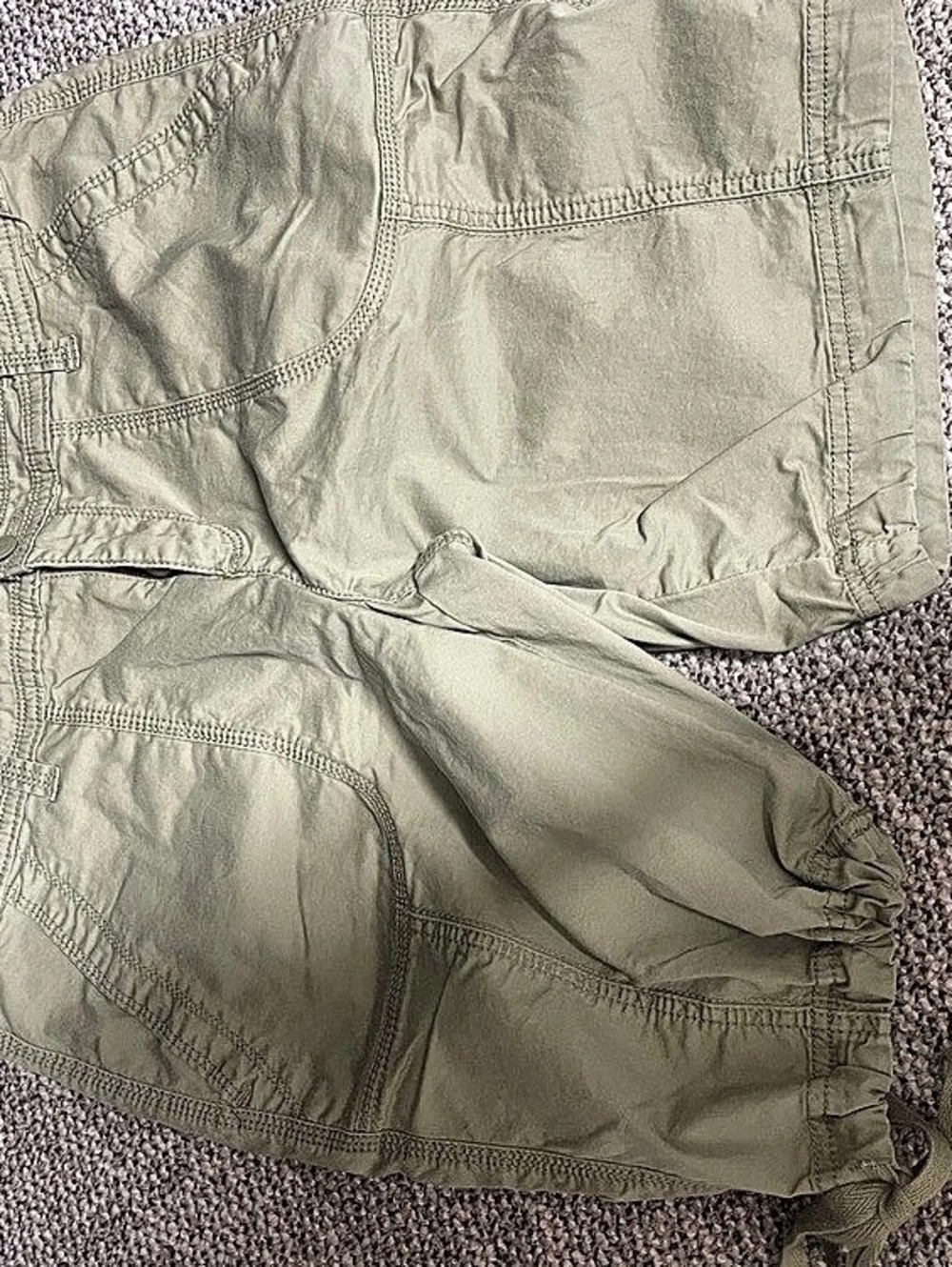 Faded Glory Cargo Shorts in Green Size 14